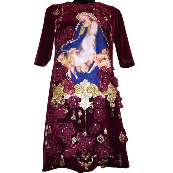 Luxury Designer Runway Embroidery Velvet Beaded Baroque Burgundy Red Gold Dress - Picture 7 of 16